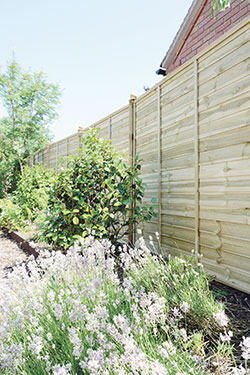 Grange Fencing expands its ultimate panel range